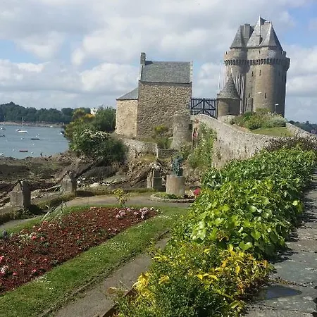 Le Clos De La Cote D'emeraude Apartment